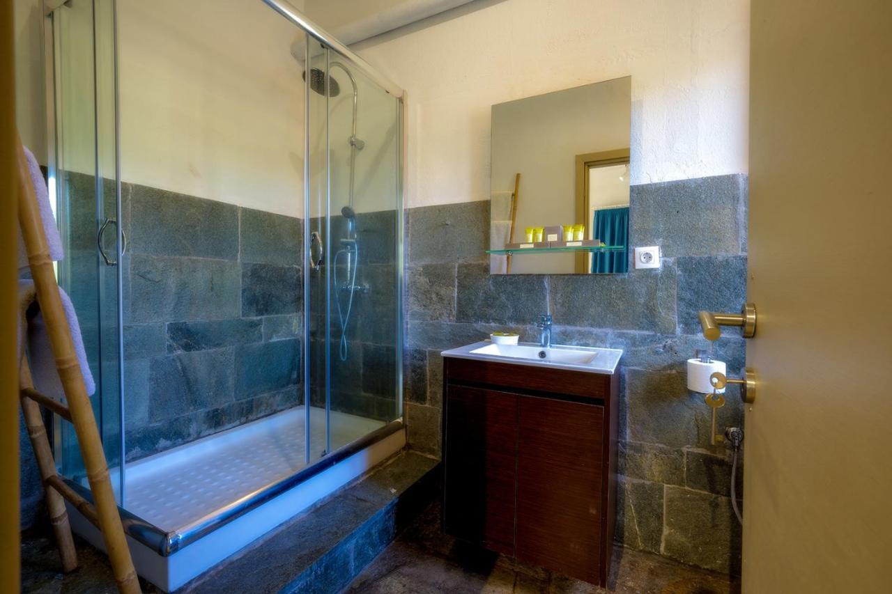 Petra Mare Suites Vourvourou Ngoại thất bức ảnh